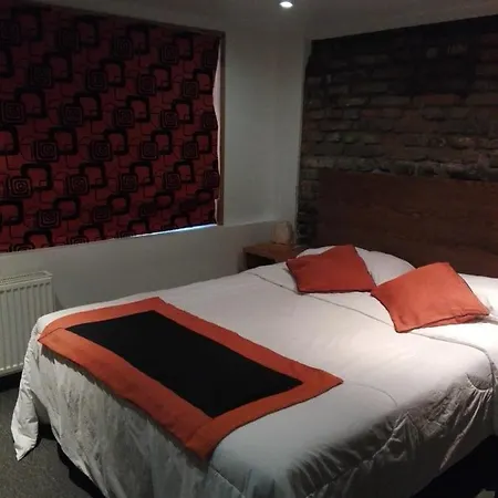 Almer Hostal Punta Arenas Exterior photo